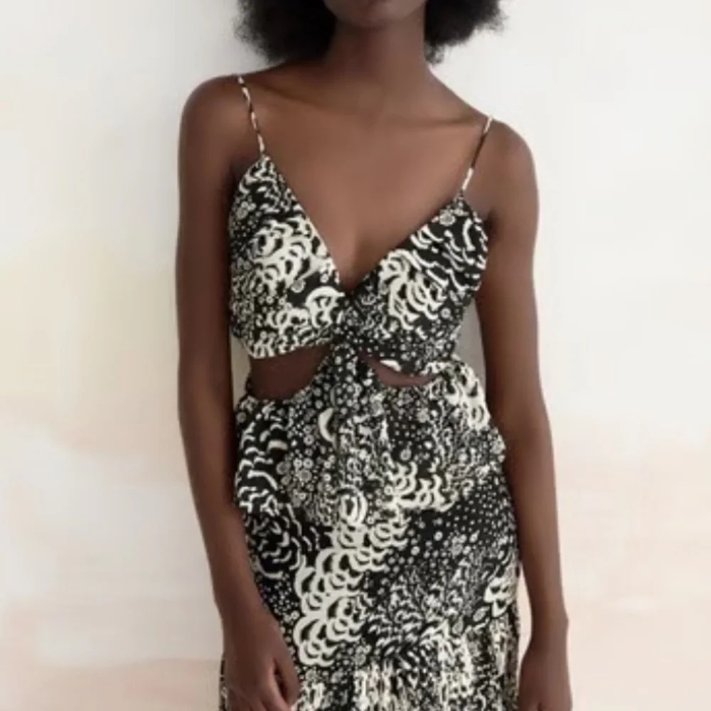 Single pc 🔥 Zara limited edition cut out animal print satin top - Picture 2 of 6